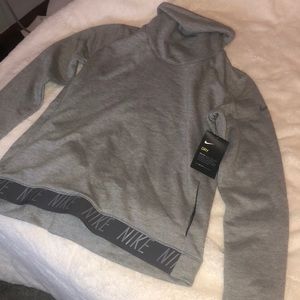 nike sweatshirt